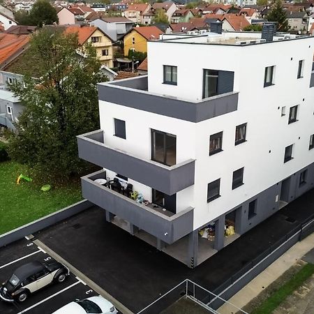 Hugo Apartments Zagreb Exteriör bild